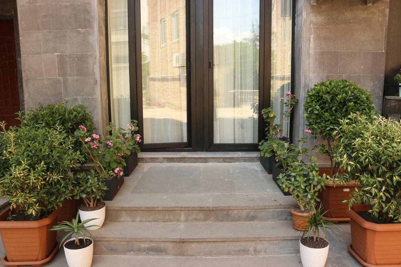 Vere Side Hotel Tbilisi Zewnętrze zdjęcie